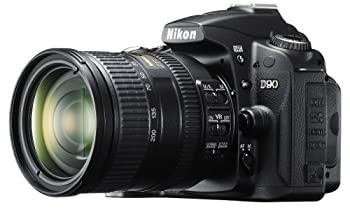 【中古】【非常に良い】Nikon デジタル一眼レフカメラ D90 AF-S DX 18-200 VRレンズキット D90LK18-200 D90LK18-200