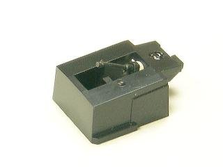 【中古】レコード針 [Columbia/DENON] DSN-63 レコード交換針 コロンビア/デノン【メーカー名】Columbia/DENON【メーカー型番】【ブランド名】デノン(Denon)【商品説明】レコード針 [Columbia/DENON] DSN-63 レコード交換針 コロンビア/デノン当店では初期不良に限り、商品到着から7日間は返品を 受付けております。他モールとの併売品の為、完売の際はご連絡致しますのでご了承ください。中古品の商品タイトルに「限定」「初回」「保証」などの表記がありましても、特典・付属品・保証等は付いておりません。品名に【import】【輸入】【北米】【海外】等の国内商品でないと把握できる表記商品について国内のDVDプレイヤー、ゲーム機で稼働しない場合がございます。予めご了承の上、購入ください。掲載と付属品が異なる場合は確認のご連絡をさせていただきます。ご注文からお届けまで1、ご注文⇒ご注文は24時間受け付けております。2、注文確認⇒ご注文後、当店から注文確認メールを送信します。3、お届けまで3〜10営業日程度とお考えください。4、入金確認⇒前払い決済をご選択の場合、ご入金確認後、配送手配を致します。5、出荷⇒配送準備が整い次第、出荷致します。配送業者、追跡番号等の詳細をメール送信致します。6、到着⇒出荷後、1〜3日後に商品が到着します。　※離島、北海道、九州、沖縄は遅れる場合がございます。予めご了承下さい。お電話でのお問合せは少人数で運営の為受け付けておりませんので、メールにてお問合せお願い致します。営業時間　月〜金　11:00〜17:00お客様都合によるご注文後のキャンセル・返品はお受けしておりませんのでご了承ください。ご来店ありがとうございます。