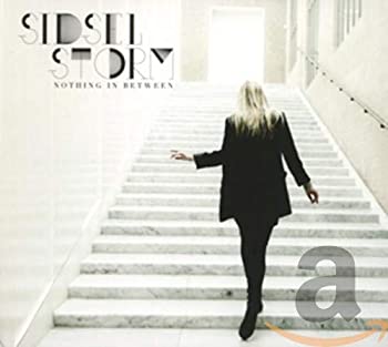 【中古】Nothing in Between [CD]