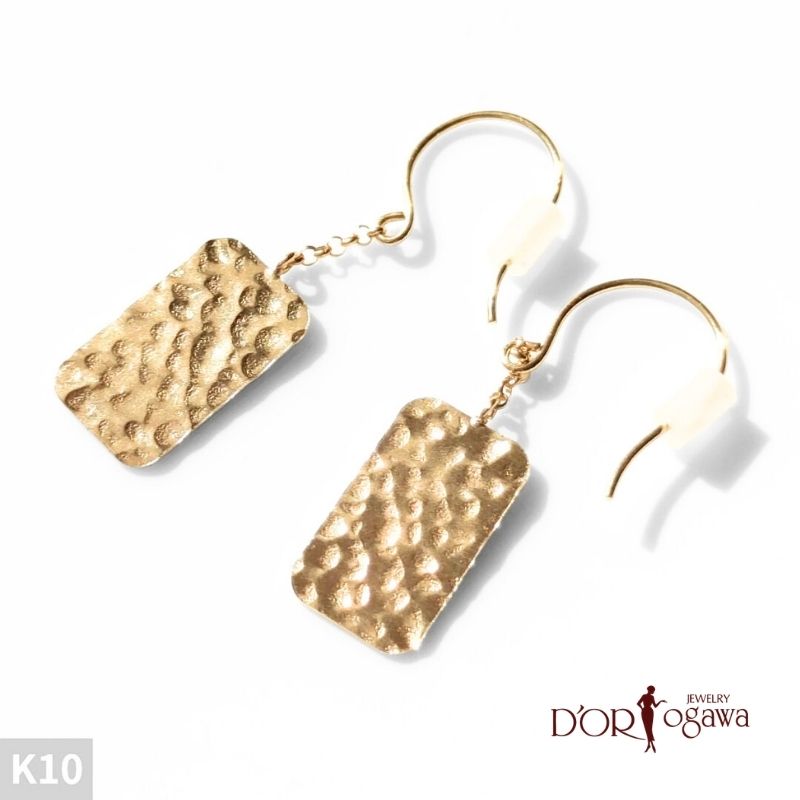 Rakuten - K10 イエローゴールド ピアス ゴールド 地金 メタル アクセサリー k10 10K k10YG Gold 金 10金 金属アレルギー対応 シンプル 耳飾り フックピアス 軽量 華奢 プレート 揺れる ゆれる 送料無料 日本製