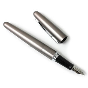 パイロット　万年筆 コクーン M　中字（チタン）