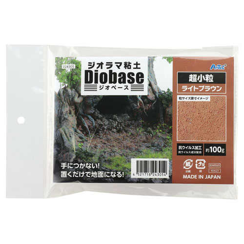 ※取寄せ商品のため、メーカーに在庫があれば1週間程度でお届けいたします。・ご注文後のキャンセルはお受けできません。・メーカー欠品時はお待ちいただくこともございます。・メーカー廃番の場合がございます。ご了承ください。●本商品は「分納」商品となります。他の商品と同梱での発送は出来かねますので、ご了承ください。●手につかず汚れない！思いのままに地面を造形できる新しい粘土●手軽に本格的なジオラマ製作に活用できる造形粘土です。小スケールのジオラマ制作に向いた粒の細かいタイプ●タイヤ跡や足跡も押し当てるだけでリアルに表現●入数：1個●セット内容：粘土×1、説明書×1●材質：樹脂系中空体、石粉等●製造国：日本●JANコード：4521718243054※商品コード：764-03113
