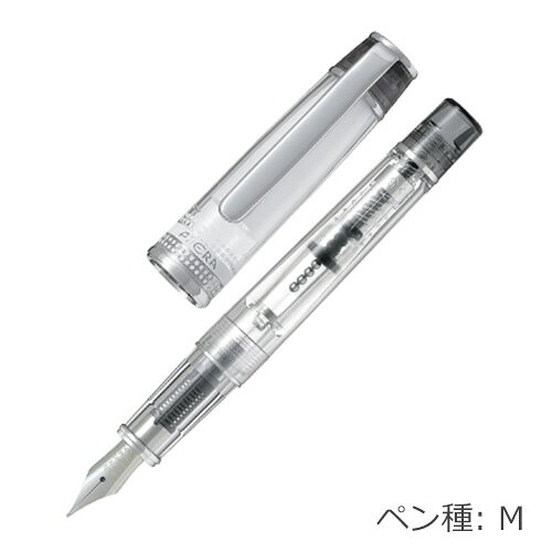 ※取寄せ品となる為メーカーに在庫があれば1週間程度でお届けいたします。メーカー欠品の場合はお待ちいただく場合もございます。※取寄せ品につき、お客様都合によるご注文後のキャンセルおよび返品はお受けできません。●気軽に使えて、インキ色が見えるショートサイズ万年筆●入数：1本●サイズ：最大径φ13.4mm 全長120.4mm●重量：15.4g●JANコード：4902505687341※商品コード：151-06830