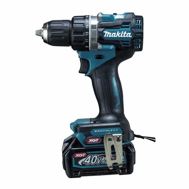 商品情報 ミドルクラス最速穴あけ機種が登場！ 高速回転2,200min__＋定回転制御で高効率。 木工穴あけスピード約30％アップ！ 鉄工13mm・木工38mm / 最大トルク65N・m 高耐久オールメタルギヤ+ハイパワーブラシレスモータ搭載 バッテリ残容量や負荷に左右されにくい定回転制御 防水保護等級IPX6、本機はもちろん、バッテリも対応。 全長164mmのコンパクトボディ バッテリBL4025×2本・充電器DC40RA・ケース付 カラー：青