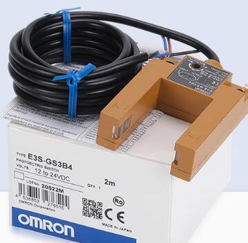 Rakuten - 【新品 東京発 ★適格請求書発行可★】OMRON E3S-GS1B4 fork sensor【6ヶ月保証】
