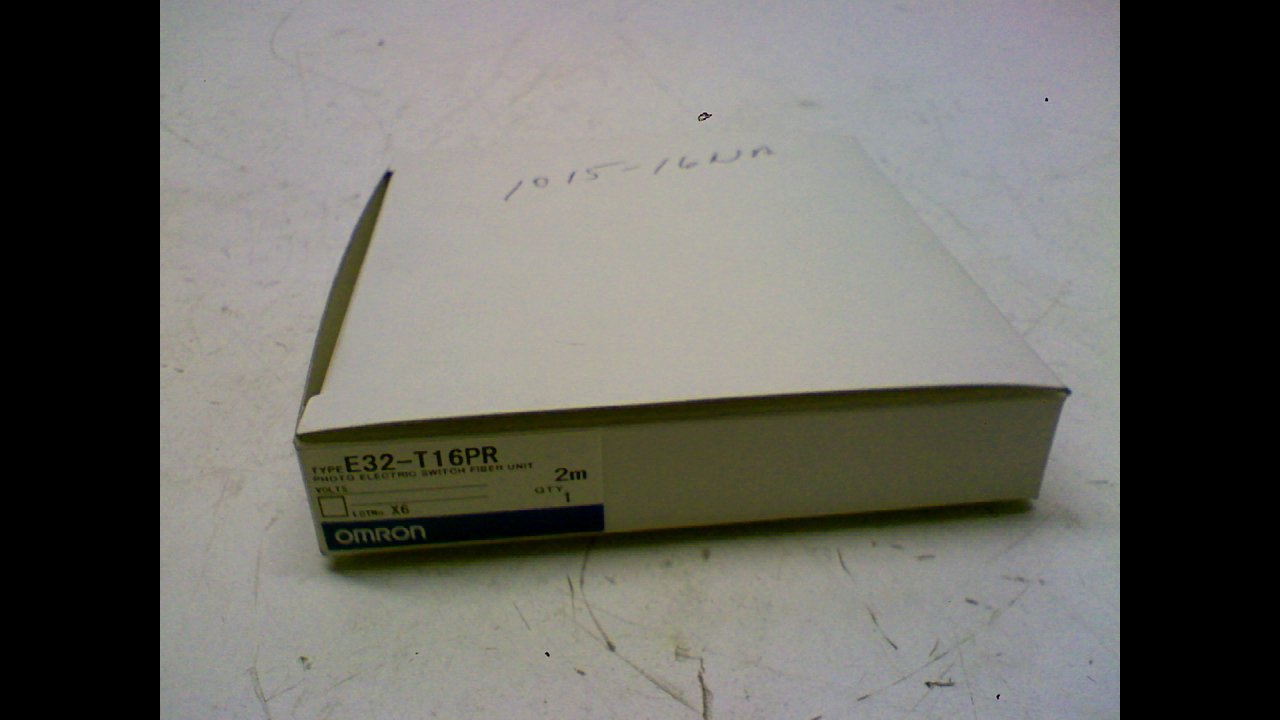 Rakuten - 【新品 東京発 ★適格請求書発行可★】OMRON オムロン E32-T16PR E32-ZT16PR 2M 用 ファイバセンサ【6ヶ月保証】