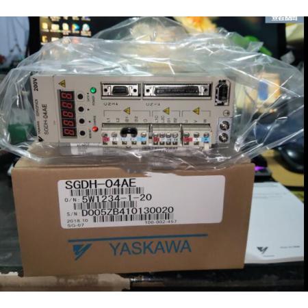 Rakuten - 【新品 東京発 ★適格請求書発行可★】安川電機　SGDH-04AE【6ヶ月保証】