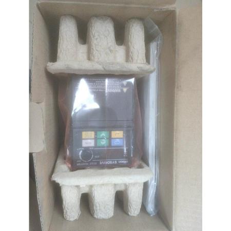 Rakuten - 【新品 東京発 ★適格請求書発行可★】OMRON インバーター 3G3MX2-AB001-ZV1 0.1KW 220V【6ヶ月保証】
