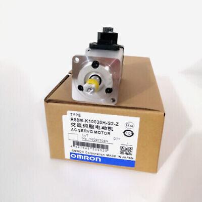 Rakuten - 【新品 東京発 ★適格請求書発行可★】OMRON オムロン R88M-K10030H-S2-Z 用サーボモーター【6ヶ月保証】