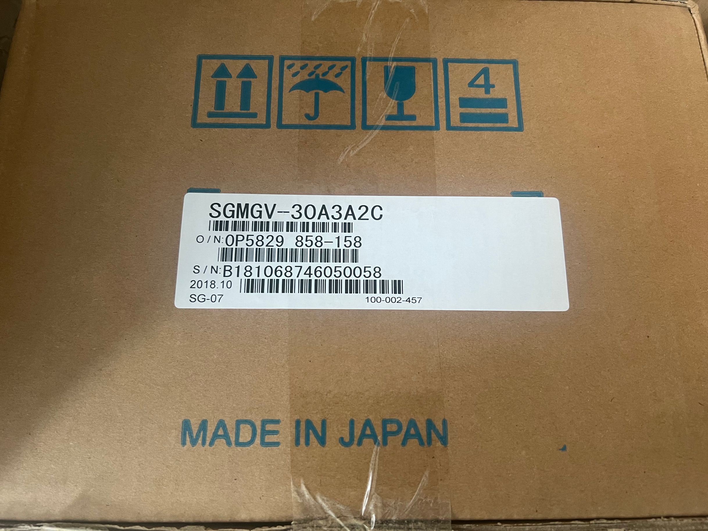 Rakuten - 【新品 東京発 ★適格請求書発行可★】YASKAWA サーボモーター SGMGV-30A3A2C 【6ヶ月保証】