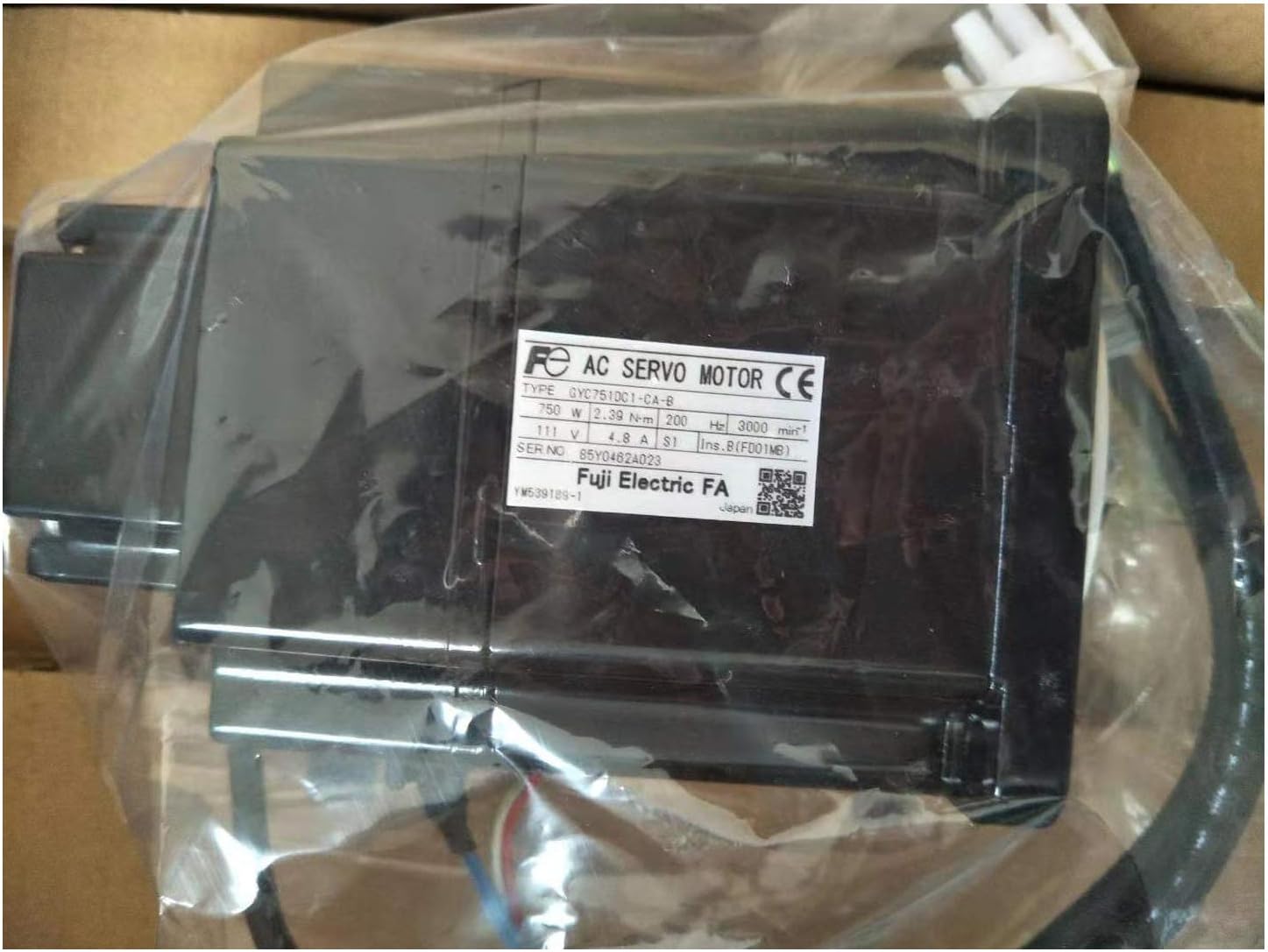 【新品 東京発 ★適格請求書発行可★】富士 サーボモータ GYC751DC1-CA-B【6ヶ月保証】