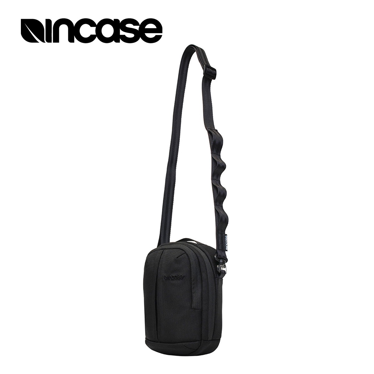 インケース ボディバッグ Incase Tracks Tracks Small Shoulder Pouch / 2L ボディバッグ 2L メンズ レディース 137253053001 【正規販売店】
