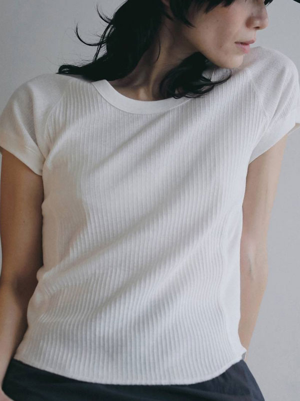 Rakuten - アンヌーク anuke 2026Prefall トップス Vintage Rib Tops 6月中旬～7月上旬予約 ヴィンテージリブトップス ミドル丈 半袖 Tシャツ 62610608 26秋冬