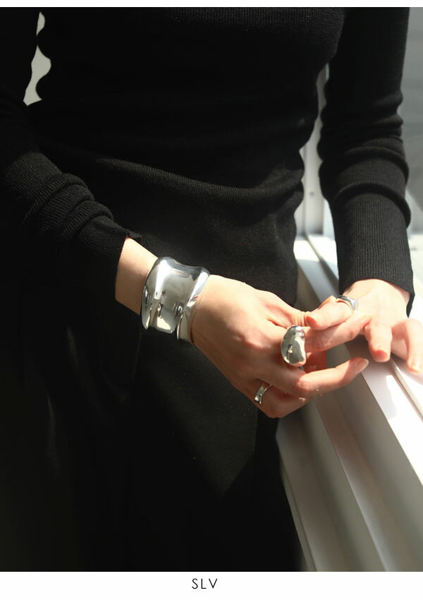 Todayful トゥデイフル Smir トゥデイフル 秋冬 8月中旬予約 Nuance Wide Fray Cuff ニュアンスワイドカフ レディース アクセサリー バングル ブレスレット 大きめ ごつめ おしゃれ Silver925 カジュアル 上品 シンプル プレゼント 吉田怜香 1917 クーポン利用不可