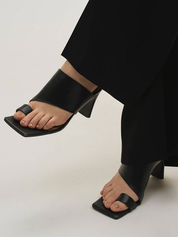 【予約販売】トゥデイフル TODAYFUL 2026springsummer 靴 Square Leather Sandals 4月上旬〜下旬予約 スクエアレザーサンダルズ サンダル 12611021 26春夏