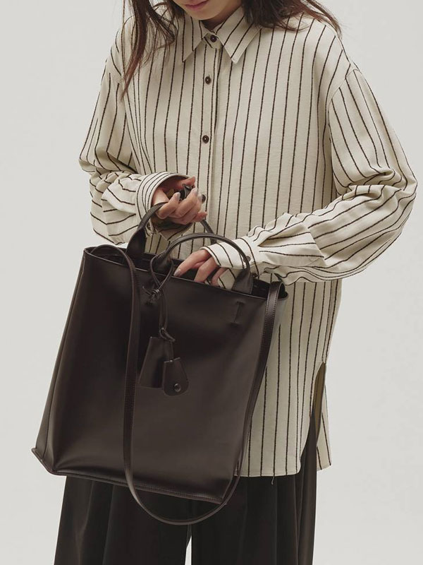 Rakuten - 【ポイント5%付与 6/7迄】【予約販売】TODAYFUL 2025Prefall トゥデイフル バッグ Useful Leather Bag (L) ユースフルレザーバッグL 一部12月上旬〜下旬予約 ショルダーバッグ ハンドバッグ 手持ち 肩掛け 本革 牛革 12521021 12521011 26冬