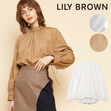 【SALE60%OFF】リリーブラウン Lily Brown ボリュームシャツブラウス レディース ブラウス シャツ パフスリーブ ボリューム袖 長袖 リボン フレア ミディアム丈 Uネック ミドルネック シンプル 無地 オフィスカジュアル lwft204080