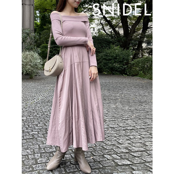 【期間限定10%OFF】 スナイデル SNIDEL 23秋冬 Sustainableオフショルドッキングワンピース ドレス ショート丈 長袖 swno234131のサムネイル