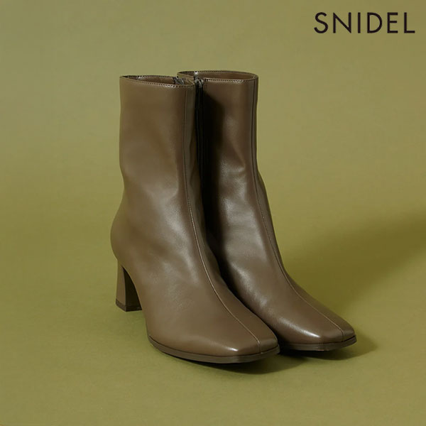 【スプリングセール50%OFF】【即納】 スナイデル SNIDEL 靴 フィットショートブー...