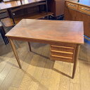 【デンマーク製 北欧ビンテージ家具】 ダニッシュ チーク デスク Danish Teak Desk（0307-021）【ダブルデイ/DOUBLEDAY/アンティーク/ビンテージ/デンマーク/北欧/家具/雑貨】