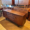 ヤンガー チーク サイドボード Yonger Teak Sideboard（0501-40）【ダブルデイ/DOUBLEDAY/アンティーク/ビンテージ/家具/雑貨】