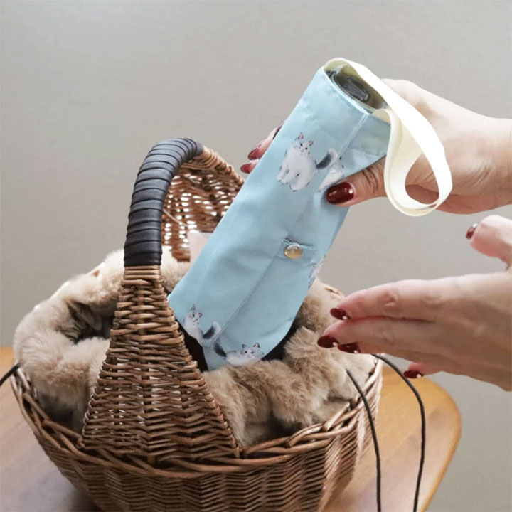 Rakuten - 【150円クーポンP2倍☆楽天勝利】雨傘 傘 折りたたみ ネコ柄　キャッツ　アニマル柄　 動物柄 ねこ UVカット80% 晴雨兼用　日傘　コンパクトサイズ