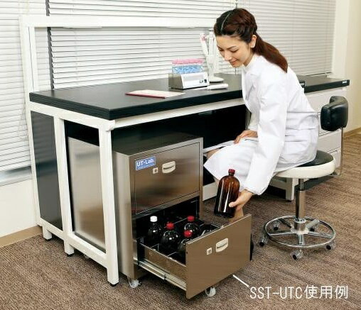 【直送品】 アズワン 薬品保管ユニット(UT-Lab.)450×500×652mm SST-UTC (2-708-02) 《実験設備・保管》..