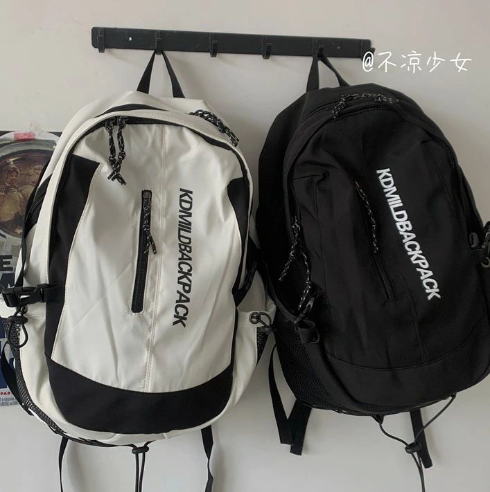 乐天商城 - モノトーン リュック 2色 バックパック ロゴ バッグ 学生 通学 通勤 大容量 A4 おしゃれ 韓国 可愛い かっこいい ナイロン 防水 大きい 大きめ ポケット レディース メンズ ガールズ ボックス 収納 シンプル ジップ