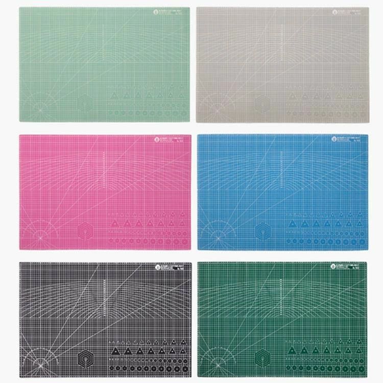 【送料無料】業務用 造形 90×60cm 両面目盛り カッティングマット 工作 作業 A1 カッターマット 厚さ3mm 学習用品 大判 デスクマット 両面 工作マット サイズ 裁縫 型紙 事務用 作業台 切り出し