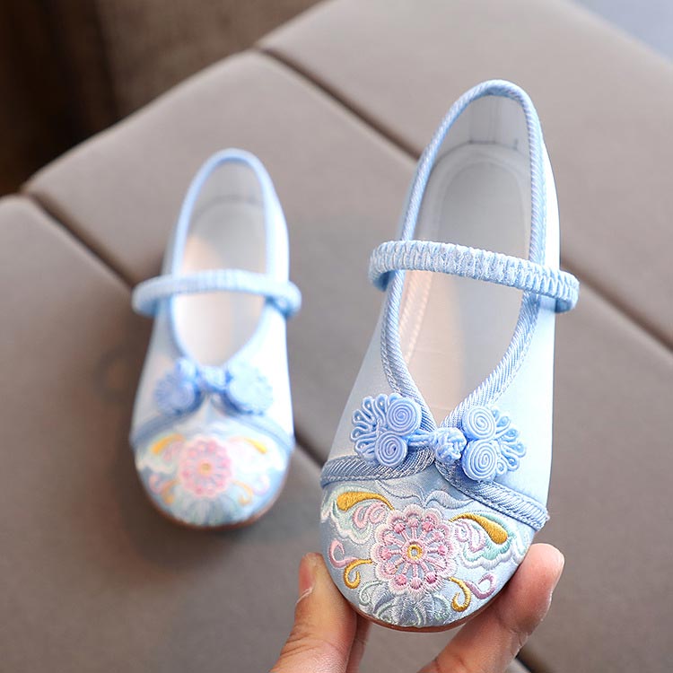 女の子 七五三 靴 草履 キッズ 子供用 草履のかわりに履ける 和柄の靴 刺繍 ぺたん...