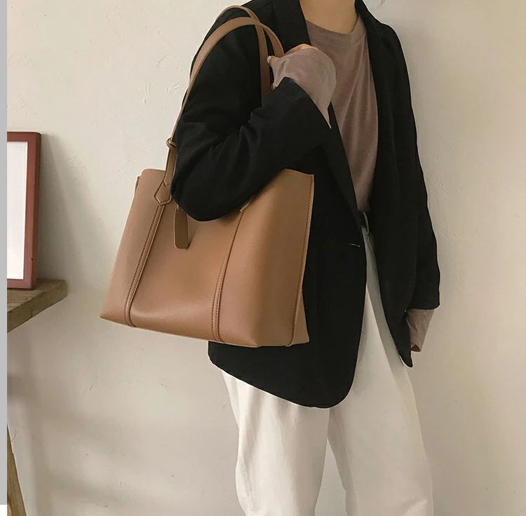 Rakuten - トートバッグ レディース ショルダーバッグ 2way ハンドバッグ ins風 おしゃれ 鞄 通学 通勤用バッグ 横型 肩掛け 手持ち 大容量 軽い 純色 PU革バッグ 手提げ袋 お洒落 人気 選べる4色