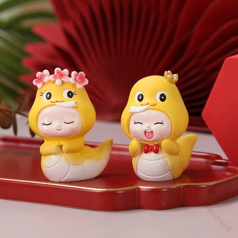 置物 ベビー 2025年 干支 巳 蛇 赤ちゃん 合成樹脂製 フィギュア オブジェ ケーキ デコレーション テー..