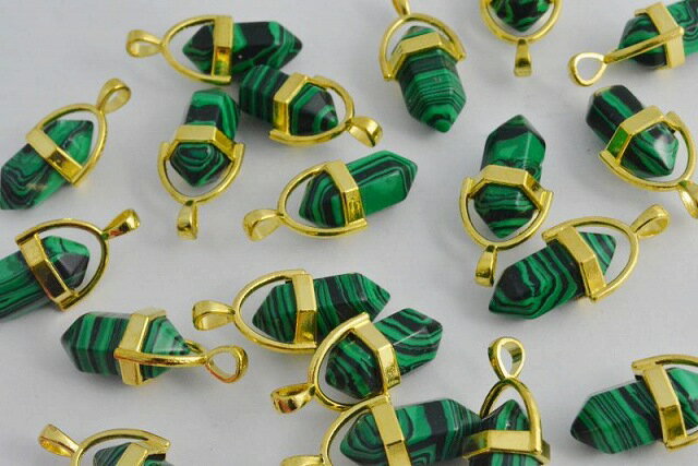 ビーズクラブ マカライト ペンダントトップ小 金 金具付 20mm 1個 パワーストーン