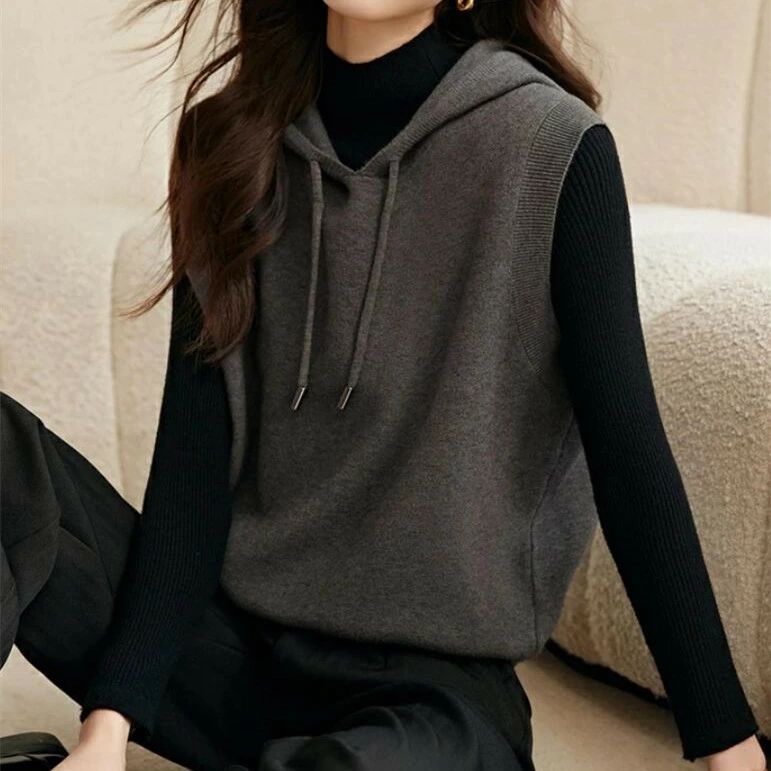 ニットベスト パーカー ニット レディース ニット ベスト フード付き 袖なし プルオーバー ベスト フーディー プルオーバー パーカー セーター ベスト キレイめ 無地 シンプル 柔らか レイヤード コーデ 重ね着 お洒落 大人可愛い 女性 秋 冬 春 防寒 暖かい