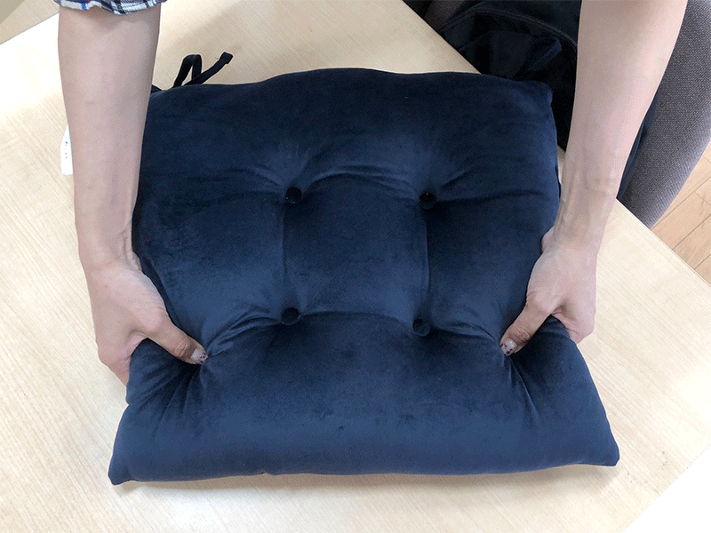 【2枚組】紐付き 座布団 のびのび もっちり フランネル 角型クッション クッション...