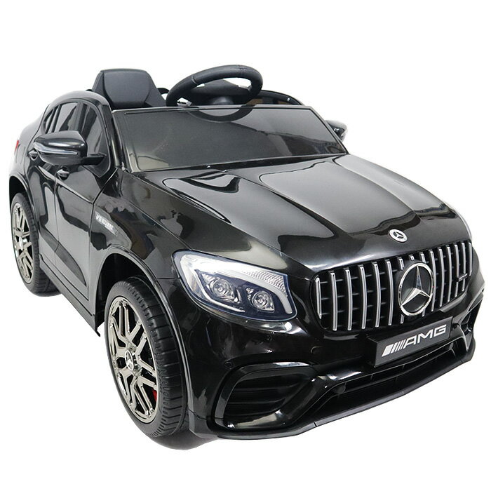 メルセデス・ベンツAMG GLC 63S 商品情報 ■メルセデス・ベンツ公式ライセンス商品です！ ■AMG GLC 63Sが電動乗用カーになりました。 ■電源を入れるとリアルなエンジン音で動作開始！ ■運転席には多彩な機能が満載で、小さなお子様も飽きのこない仕様です。 ■細かいディテールと本物さながらのエンブレム ■ライトアップに楽しいサウンドなど盛り沢山です。 ■ペダル操作はもちろん、小さいお子様におすすめのプロポ操作も可能。 ■ステレオジャックにプレーヤーやスマホを繋げばスピーカー兼インテリアとして大人も楽しめる逸品です。 商品詳細 サイズ(約)：115×70×55cm 重量(約)：18kg 最高速度：3〜8km/h 耐荷重(約)：25kg 使用時間(満充時)：約1〜2時間 バッテリー寿命(約)：300回 電源出力：6V　7Ah 充電時間(約)：8〜12時間 材質：ポリプロピレン、鋳鉄 使用電池：単四乾電池×2(プロポ)※別売り 対象年齢：3〜8歳