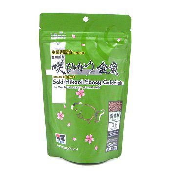 生菌剤（ひかり菌）を豊富に配合！ 【生菌剤とは】 ヨーグルトのビフィズス菌のように腸内で働く「生きた菌」のことで、「咲ひかり」にはひかり菌（バチルス菌の1種）を豊富に配合しています。腸内にひかり菌が住み着き、粒を消化しやすい形に分解します。...