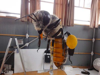 アニマルビッグフィギュアシリーズ 昆虫【ビックサイズ　ミツバチ（蜂）】（等身大フィギュア）