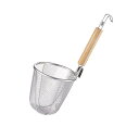 業務用 ラーメンてぼ キッチン用品 うどん 14cm 丸 湯切り ざる ステンレス製 木柄 フック付き ラーメン専用 メッシュ てぼ こし器 飲食店家庭用 業務用 麺 ラーメン専用