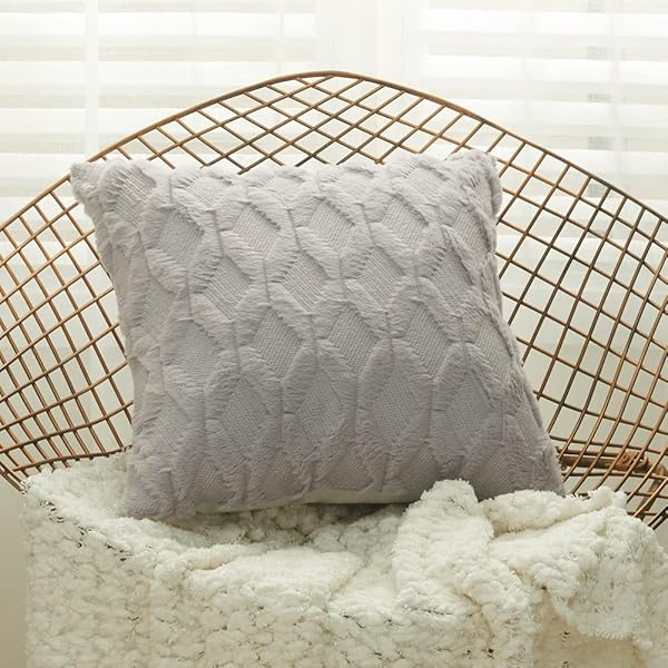 クッションカバー 40x40cm 北欧 2枚セット フェイクファー ベルベット おしゃれ 可愛い 柄 柔らかい 立..