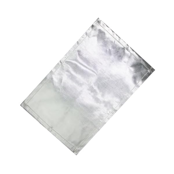 焚き火シート 遮熱シート アルミ熱反射シート 熱の拡散を防ぐ アウトドア キャンプ BBQ 焚き火台用 フ..