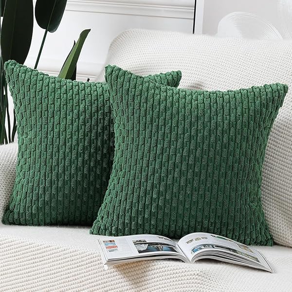 クッションカバー 2枚セット 柔らかい コーデュロイ 装飾的な 枕カバー 贅沢 スタイル クッションケー..