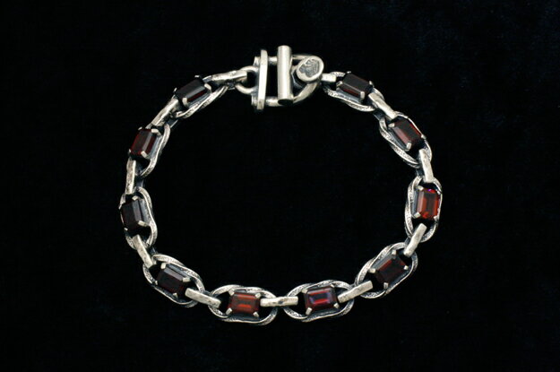 メーカー取り寄せ品 ラスティーアンティークオクタゴンブレスレットガーネット シルバーブレスレット FAL エフエーエル