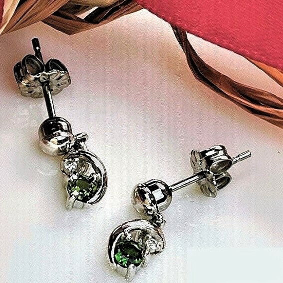 プラチナピアスFDAピアスグリーン...