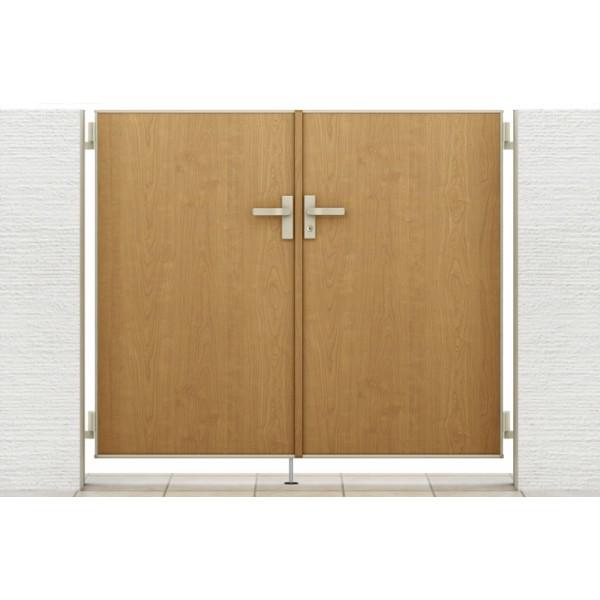 当店ではリクシルのアルミ形材門扉「開き門扉AA」をお安いお値打ち価格を心掛けて販売しております。 木目の凹凸を再現し、よりリアルな木質感を追求した新色を採用。フェンスや玄関ドアとのコーディネートで、住まいの上質感を生み出します。 ・天然木のような優しいテイスト ・アクセントカラーをあしらったシャープでモダンなデザインなど 多彩な表情をもつ「開き門扉AA」は、ナチュラルなテイストからモダンな住宅まで、さまざまな住宅と調和します。また、玄関ドアとお揃いのデザインでコーディネートすれば、統一感のあるアプローチが生まれます。 ご注文の前に必ずお読みください。 相談・お問合わせ先 ☆商品に関するご相談お問合わせ☆LIXIL お客さま相談センター TEL. 0120-126-001 FAX. 03-3638-8447 受付時間 月〜金 9:00〜18:00 土日祝日 9:00〜17:00 ※ゴールデンウィーク/夏季休暇/年末年始を除く ★ご注文に関する相談・お問合わせ★ リフォームおたすけDIY メール. dream@hm.h555.net　TEL. 0799-64-0200　FAX. 0799-64-1111 お電話の受付時間 10:00〜17:00 ※月曜日と休日明けは 13:00〜17:00 となります ※土日祝/ゴールデンウィーク/夏季休暇/年末年始を除く シリーズ LIXIL 門扉 開き門扉AA 商品に関する事項 商品画像はイメージです。実物と異なる場合がありますので、ご注意ください。 お支払方法 銀行、郵便局、コンビニ、クレジット オプション選択項目の増減金額、送料の変更等は自動計算、自動送信メールには反映されません。 受注承諾メールを必ずお送りしておりますので、必ずそちらで確定金額をご確認ください。 納期、在庫に関する事項 納期を確認後、出荷予定日をメールにてご連絡します。 梱包、配送に関する事項 北海道、沖縄を含む離島、遠隔地は送料が別途必要となる場合があります。 工場出荷状態となる為、現地で組立が必要となります。 配送には保険を適用しております。保険適用条件内のお届けから3日以内に開梱の上、検品をお願いいたします。 その他注意事項 確定金額は注文承諾メールにてお知らせいたしますので、必ずご確認ください。 オプション選択項目の増減金額、送料等は自動計算自動返信メールには反映されませんのでご注意ください。 当商品はお客様からのご注文後にメーカー発注しております。 メーカー手配後の商品の変更、キャンセルはできませんのでご注意ください。 ※メーカー手配前（注文確定前）の変更、キャンセルは可能です。 ※お届け時の商品間違い、商品破損については商品代替えのみの対応となり、いかなる原因だとしても二次的な被害の保証は一切承っておりませんのでご理解の上でのご購入をお願いします。 また、不具合商品を一度取付されますと、取付時の不具合とみなされますので絶対に不具合品の取付は行わないでください。