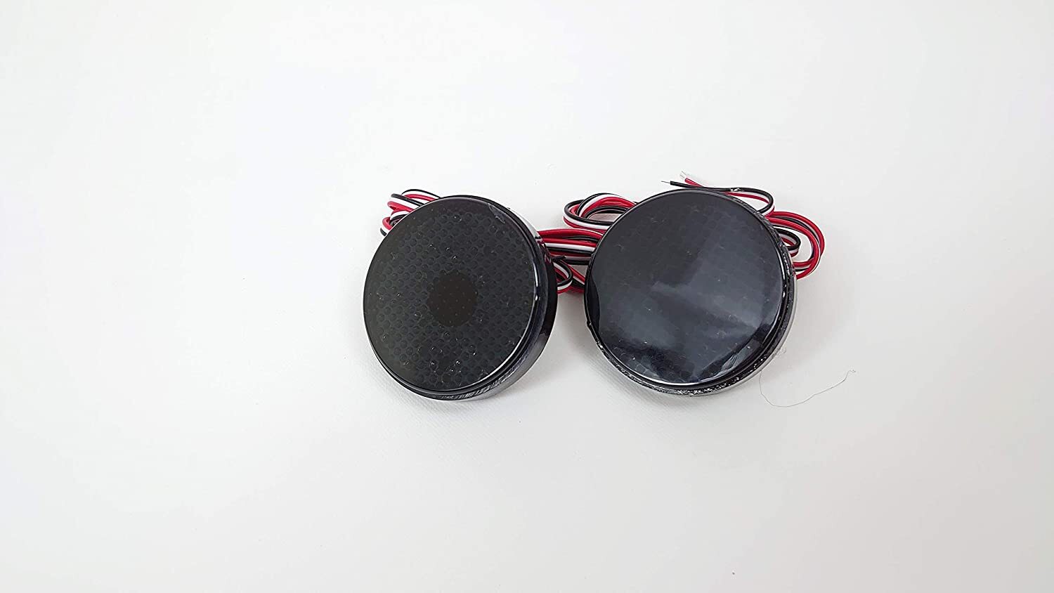 トヨタ　　　ノア　NOAH　　　ヴォクシー　VOXY　煌き　　　60　 65　 　　70　 75　 系　　スモーク　LED　　リフレクター　 リアバンパー　　ランプ　ライト　 　反射板　ブラック 　スモーク 001A-2