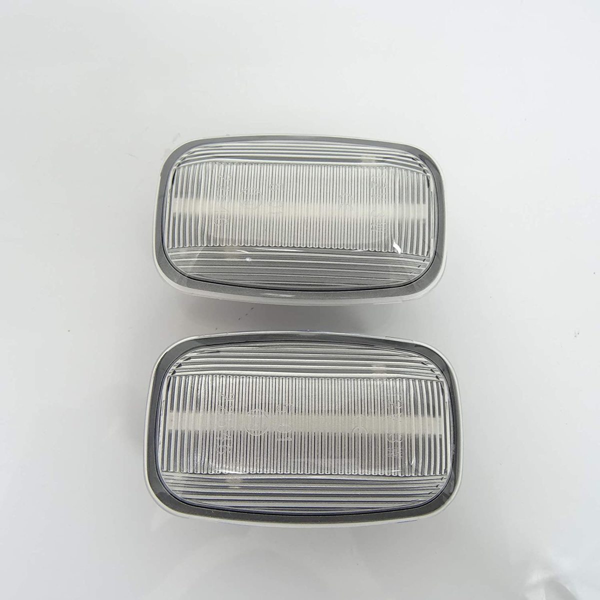 トヨタ ランクル 100 系 VX VXリミテッド Gセレクション シグナス 流星ウインカー　シーケンシャル　　LEDサイドマーカー　LED　サイド　マーカー　ウィンカー　クリア　レンズ　7731