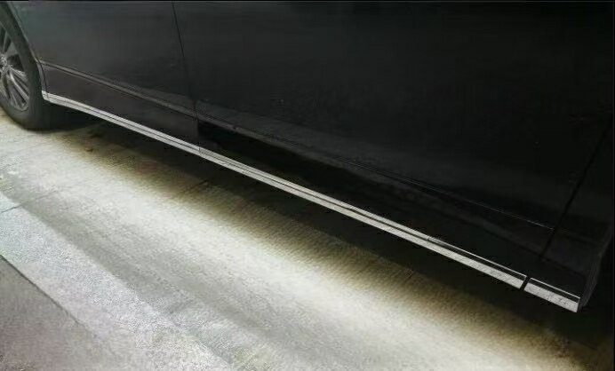 トヨタ ヴォクシー 90 系 ZWR90W ZWR95W MZRA90W MZRA95W S-G S-Z 　メッキ サイドスカート モール ガ..