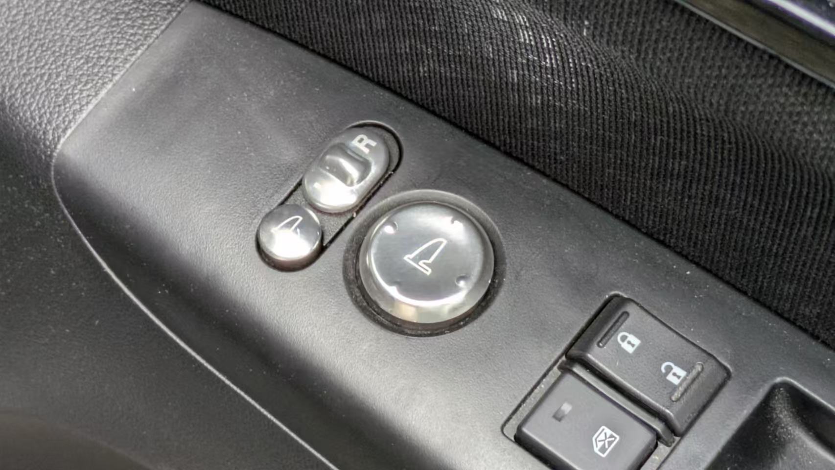 ホンダ N-WGNカスタム JH3 JH4 G L L・ターボ ホンダセンシング ミラー スイッチ カバー ドアミラー サイド ミラー 調整 ボタン シルバー 銀 b13597