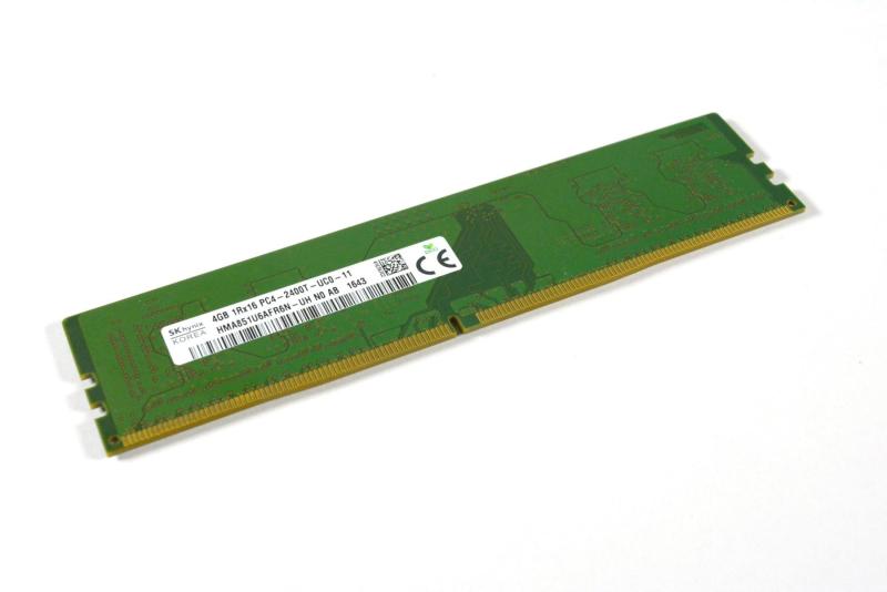 Hynix 4 GB pc4 ? 19200 ddr4 2400 MHz 288-pin SODIMMW[MFR P/N hma851u6afr6 N-uh